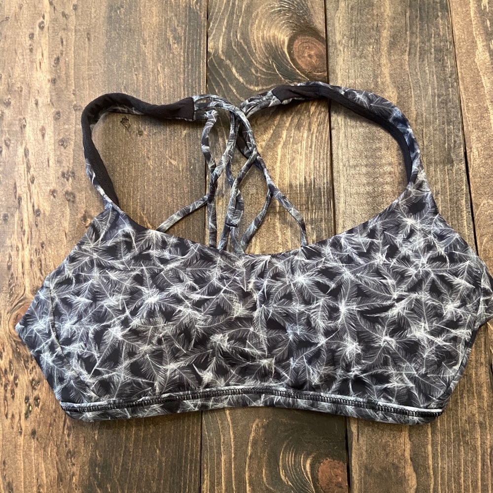 lululemon bra size 2